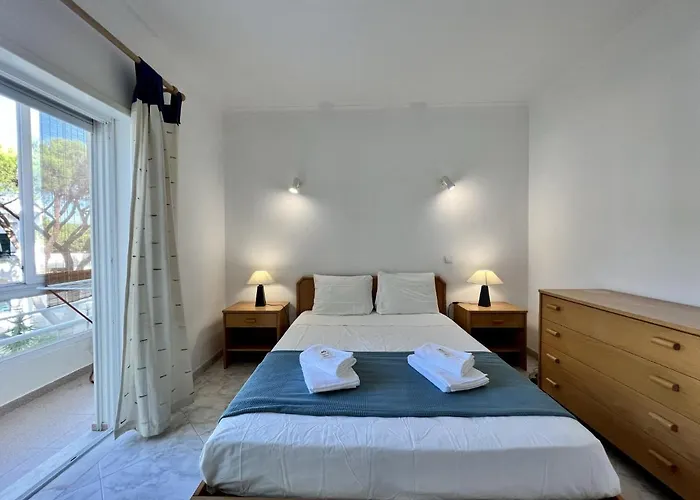 Falesia 4 By Homing Apartamento *